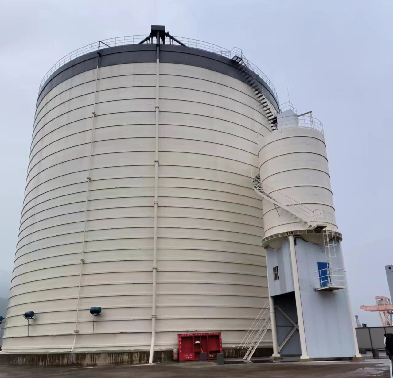 召陵10万吨水泥钢板库